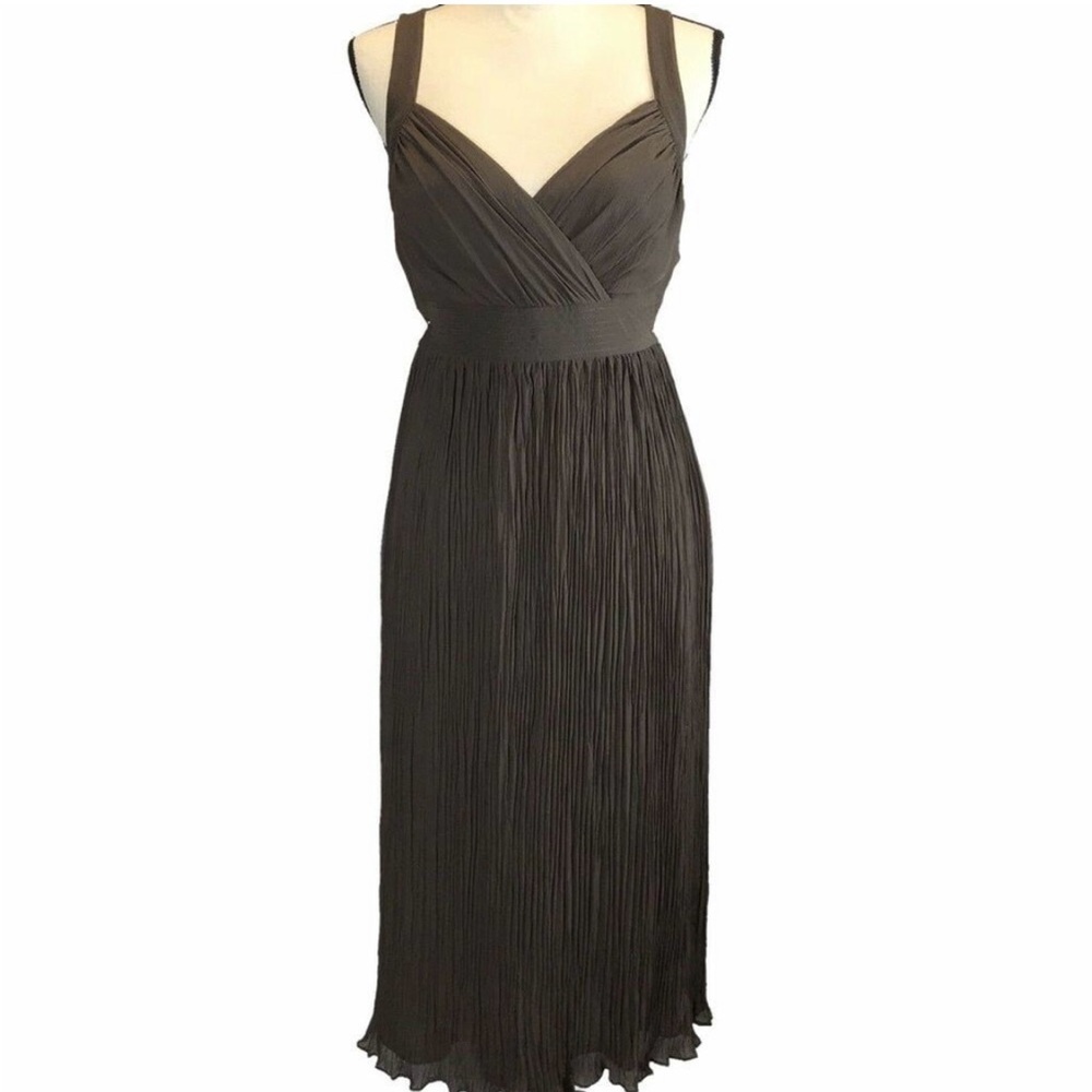 WHITE HOUSE BLACK MARKET pleated dress XS